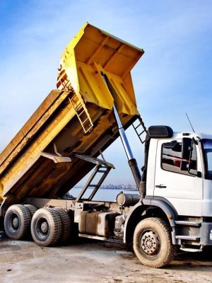 Dump truck